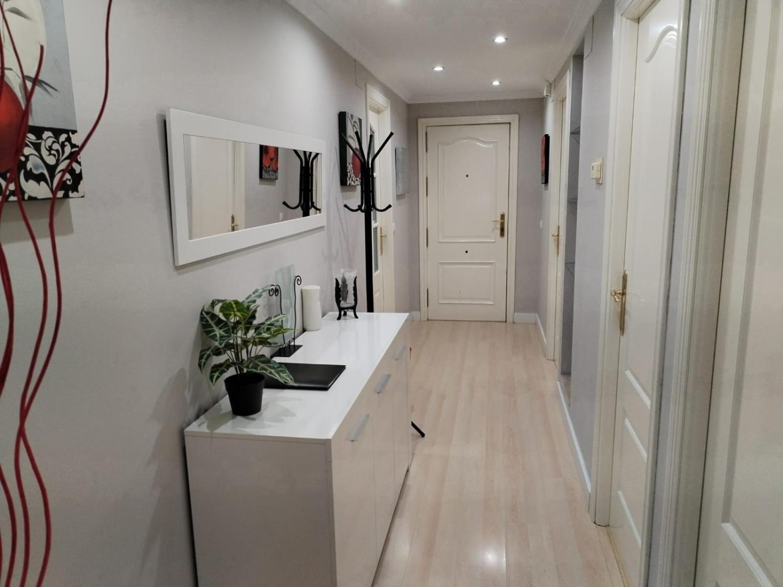 Con Parking Privado Gratis Incluido Apartamento