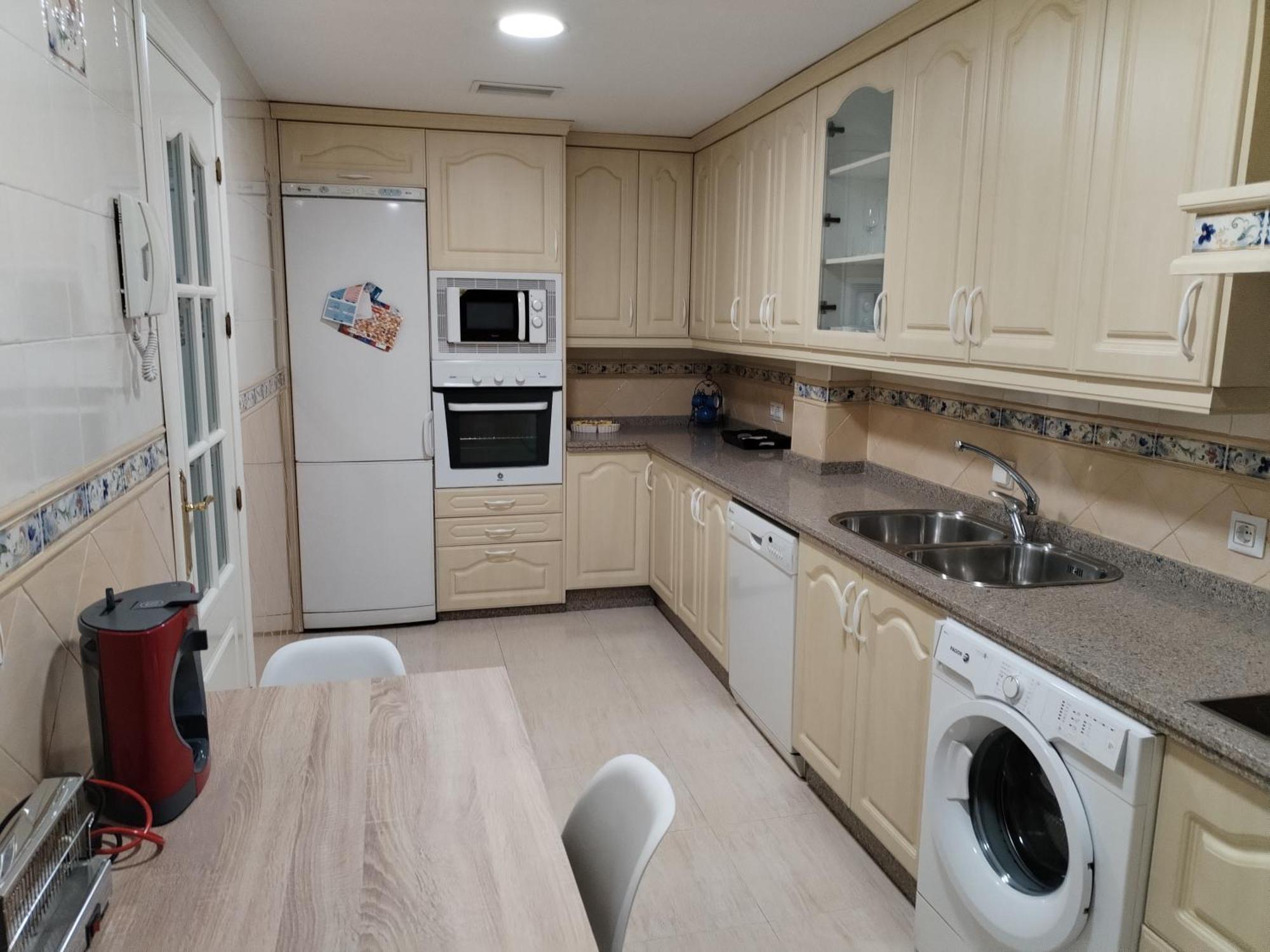 Con Parking Privado Gratis Incluido Apartamento *
